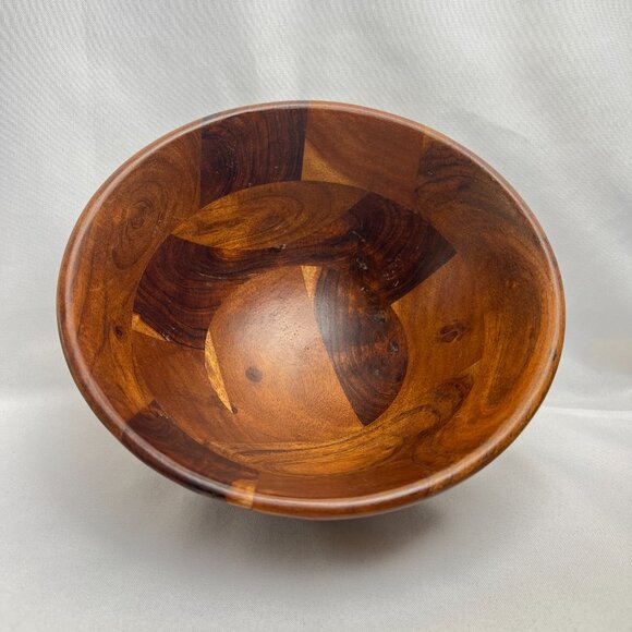 Thames & Kosmos Acacia Wood Serving Bowl Handcrafted Large Salad Serving Bowl 9" - Picture 3 of 9